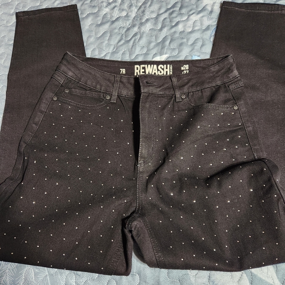 Juniors rewash studded jean - Picture 2 of 11